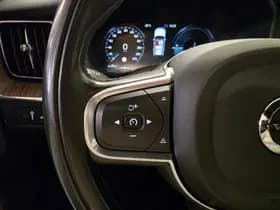 Volvo XC60 thumbnail 25