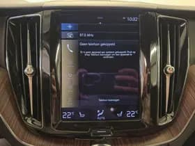 Volvo XC60 thumbnail 32