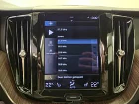 Volvo XC60 thumbnail 35