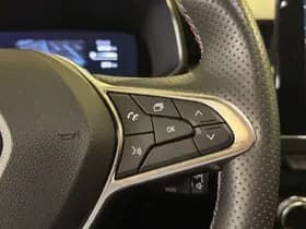 Renault Clio thumbnail 22