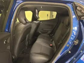 Renault Clio thumbnail 8