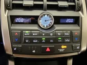 Lexus NX thumbnail 16