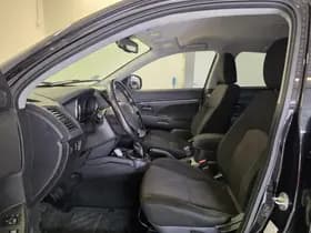 Mitsubishi ASX thumbnail 10