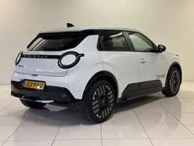 Nissan Micra thumbnail 5