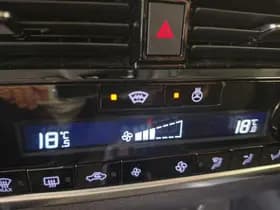 Nissan Qashqai thumbnail 35