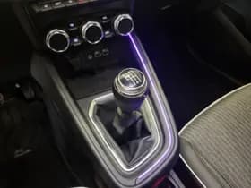 Mitsubishi Colt thumbnail 22