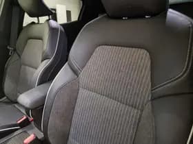 Mitsubishi Colt thumbnail 6