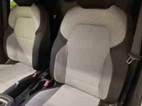 Mitsubishi Colt thumbnail 28