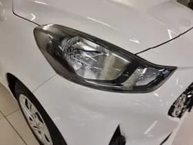 Hyundai i10 thumbnail 24