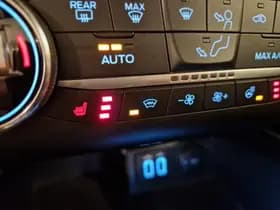 Ford Kuga thumbnail 38