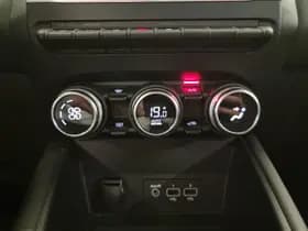 Renault Captur thumbnail 16