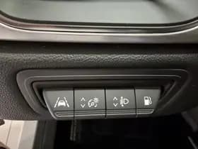 Renault Captur thumbnail 37