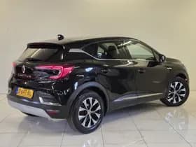Renault Captur thumbnail 2