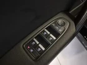 Renault Captur thumbnail 18