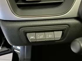 Renault Captur thumbnail 31