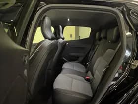 Renault Clio thumbnail 12