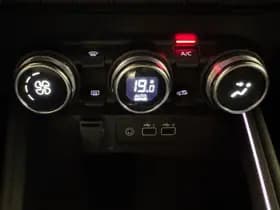 Renault Clio thumbnail 4