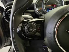 MINI Cooper thumbnail 24