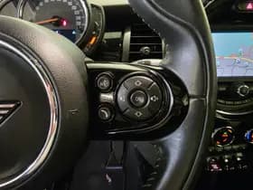 MINI Cooper thumbnail 25