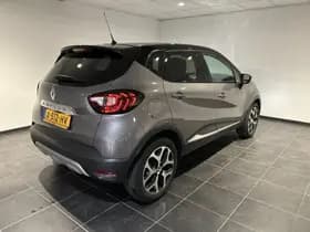 Renault Captur thumbnail 2