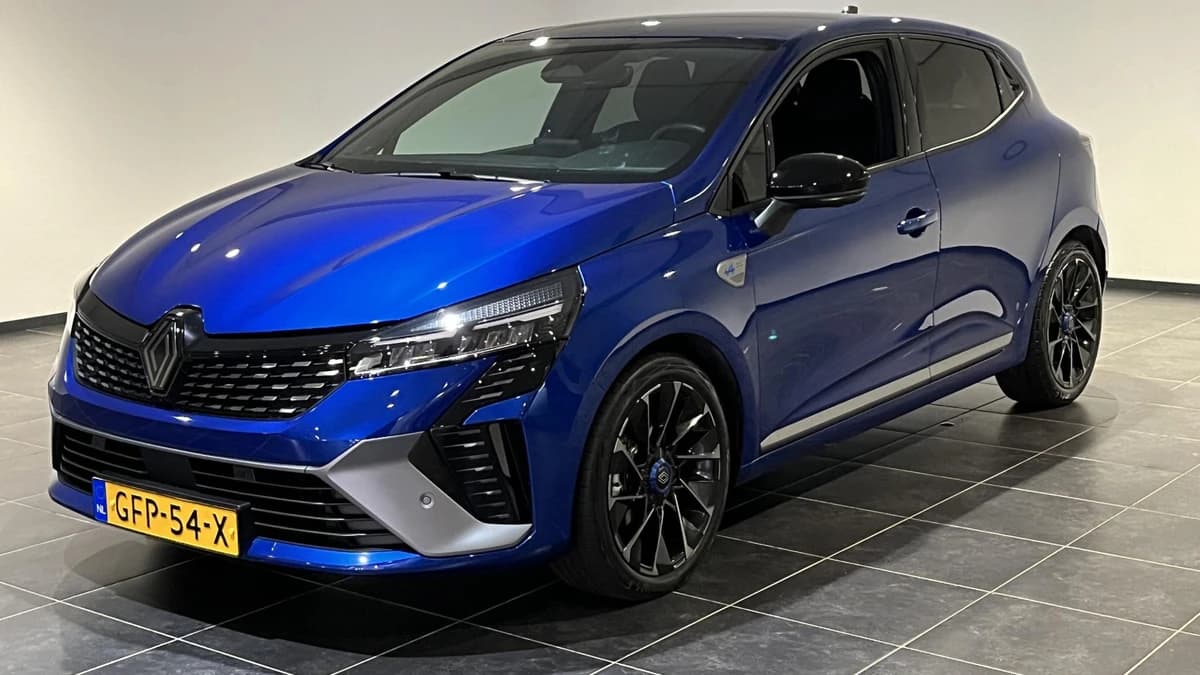 Renault Clio — foto 1