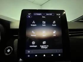 Renault Clio thumbnail 11