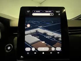 Renault Clio thumbnail 12