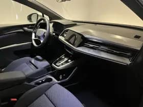 Audi Q4 e-tron thumbnail 2