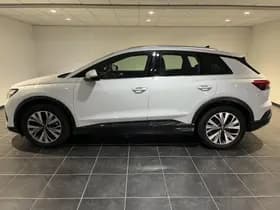 Audi Q4 e-tron thumbnail 11