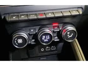 Mitsubishi Colt thumbnail 10