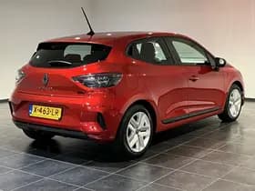 Renault Clio thumbnail 2