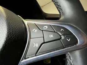 Renault Clio thumbnail 22