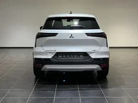 Mitsubishi Grandis thumbnail 8