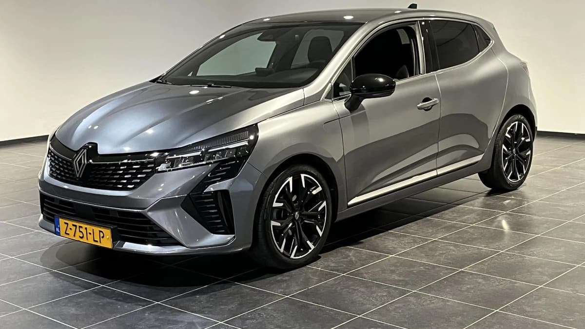 Renault Clio — foto 1