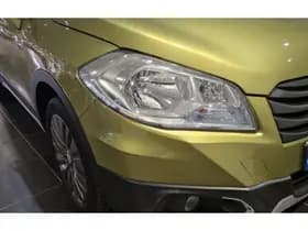 Suzuki S-Cross thumbnail 11