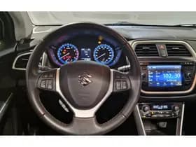 Suzuki S-Cross thumbnail 20
