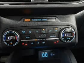 Ford Kuga thumbnail 13