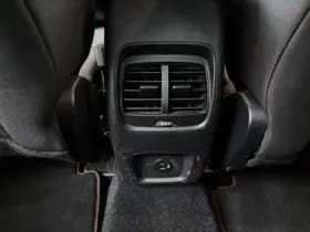 Ford Kuga thumbnail 34