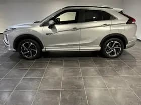 Mitsubishi Eclipse Cross thumbnail 4