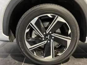 Mitsubishi Eclipse Cross thumbnail 5
