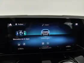 Mercedes-Benz GLA thumbnail 33