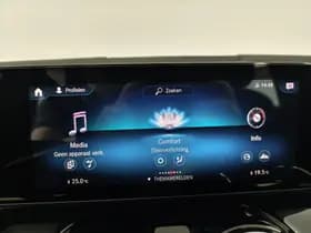 Mercedes-Benz GLA thumbnail 34