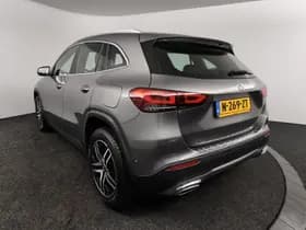 Mercedes-Benz GLA thumbnail 6