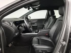 Mercedes-Benz GLA thumbnail 7
