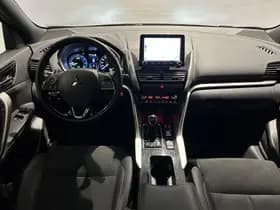 Mitsubishi Eclipse Cross thumbnail 3