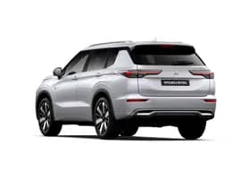 Mitsubishi Outlander thumbnail 5
