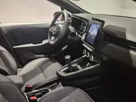 Mitsubishi Colt thumbnail 7