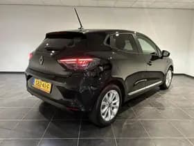 Renault Clio thumbnail 2
