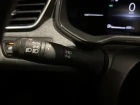 Renault Clio thumbnail 19