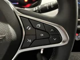 Renault Clio thumbnail 21